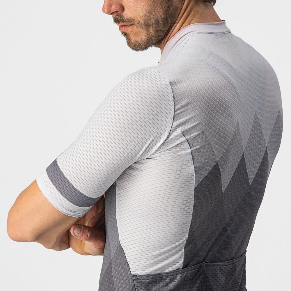CASTELLI A TUTTA JERSEY