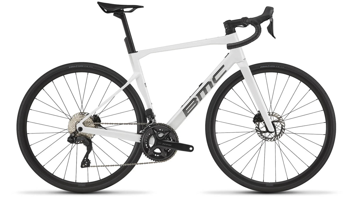 BMC Roadmachine TWO Gen 3 - Metallic White