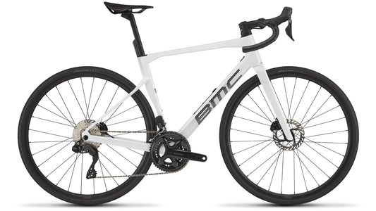 BMC Roadmachine TWO Gen 3 - Metallic White