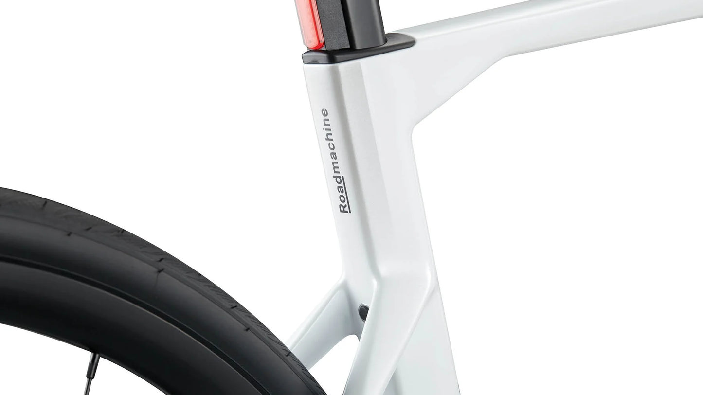 BMC Roadmachine TWO Gen 3 - Metallic White