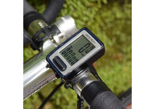 Cateye Velo-7 Cyclocomputer (Black)