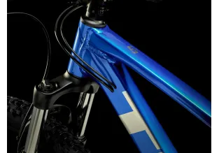 Trek Marlin 5 Gen 3 - Alpine Blue to Deep Dark Blue Fade
